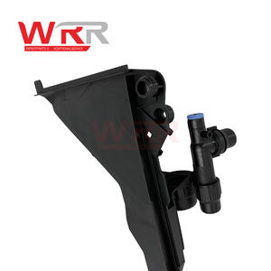 แผ่นยึดถังพักน้ำสำหรับ BMW E46 325i 330i ฐานยึดหม้อน้ำที่เชื่อถือได้ พร้อมที่ยึดเทอร์โมสตัท 17111436250 17111436251 - Product Image 4