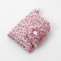 Portefeuille mini mignon en peluche imprimé léopard, style rétro, doux et moelleux, à trois volets, avec poche à monnaie zippée en fausse fourrure et fermeture à bouton-pression