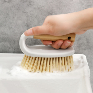 Brosse de nettoyage à manche en bois, poils en bambou, multifonctionnelle pour cuisine, salle de bain, sol, buanderie - Product Image 1