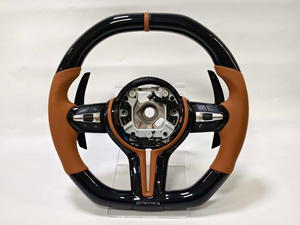 Volant de direction en fibre de carbone noir brillant de luxe à 3 branches de 35 mm pour X1 F48/X3 F25/X5 F15 Série F - Product Image 1