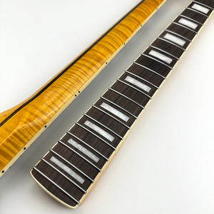 คอกีตาร์ทรง ST แบบ Flame Maple ขนาด 9.5 นิ้ว รัศมีโค้ง 22 เฟรต เคลือบเงาอย่างดี สำหรับกีตาร์ทรง ST ลดราคาพิเศษ - Product Image 6