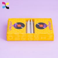Fabricant de haute qualité cartes de jeu impression personnalisée en gros jouer à des jeux de cartes de couple avec boîte
