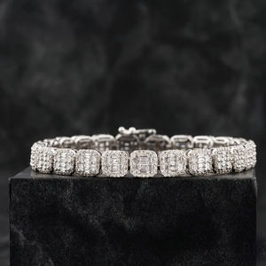 Elegant 925 Sterling Silver Cuban Link Bracelet With Lab Grown Diamond Moissanite Accents Offering Sparkling Iced Out Effect - Product Image 4