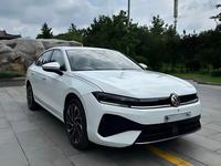 Volkswagen Sagitar 2026 300TSI DSG Comfort 1.5T Turbo FWD Седан с LED-фарами, автоматическим кондиционером, левым рулем, б/у
