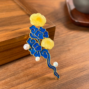 Broche nuage, broche porte-bonheur, broche d'art raffiné, broche luxueuse, broche artisanale - Product Image 4