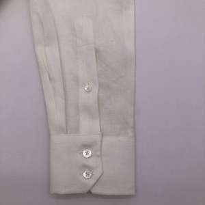 Vendita diretta in fabbrica <span class=keywords><strong>camicia</strong></span> Guayabera a manica lunga in <span class=keywords><strong>lino</strong></span> 100% solido per gli uomini - Product Image 6
