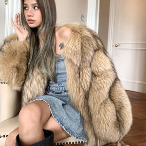 Cappotto Lungo in Pelliccia di Volpe Naturale <span class=keywords><strong>Beige</strong></span> con Collo Alto per Donne Russe - Product Image 2