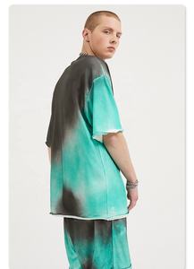 Abiti da uomo a manica corta Plus Size <span class=keywords><strong>Cool</strong></span> Tie Dye da uomo set da uomo 2022 estate abiti estivi personalizzati da uomo - Product Image 5