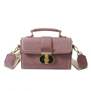 Latest Vintage Fashion Women's PU Shoulder <b>Bag</b> Casual Crossbody Handbag with Chain Letter Decoration <b>Hot</b> Selling Postman Design - Product Image 1