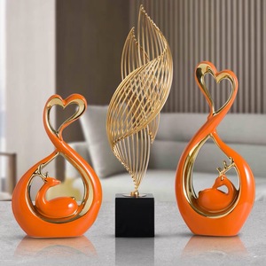 חדש עיצוב נורדי יוקרה צבי צורת פורצלן קישוטי בית תפאורה Creative בעלי החיים קרמיקה עיצוב הבית לסלון - Product Image 3