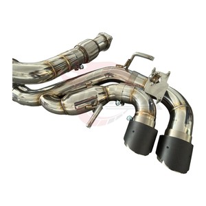 Système d'échappement Catback OEM en acier inoxydable Vortex avec soupapes pour Corvette C8 Stingray 6.2L avec système de croisement central en X et embouts quadruples foncés - Product Image 6