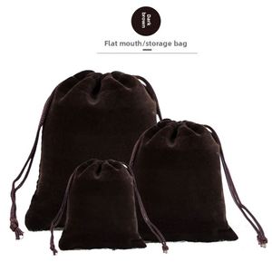 Pochette en velours avec cordon de serrage personnalisée avec logo pour l'électronique et les cosmétiques, sac cadeau de luxe en gros avec impression sérigraphique - Product Image 2