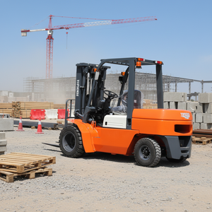 מלגזת דיזל 4 טון של טופסנס, יצרן מלגזות עמידות ואמינות, מפעל עודפים. - Product Image 1