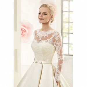 Abiti <span class=keywords><strong>da</strong></span> <span class=keywords><strong>Sposa</strong></span> Eleganti e Casual in Raso Champagne con Applicazioni in Pizzo, Cintura con Perline e Stile Principessa - Product Image 3