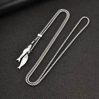 Collier tendance européen en acier inoxydable avec pendentif gant de boxe et double poisson, chaînes polyvalentes, bijoux de mode personnalisés pour hommes MGXL638