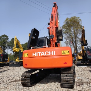 Excavatrice sur chenilles Hitachi Orange ZAXIS 120 d'occasion pour chantier, bon état - Product Image 5
