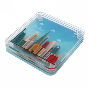 Posavasos de Acrílico Transparente con Diseño Único - Product Image 1