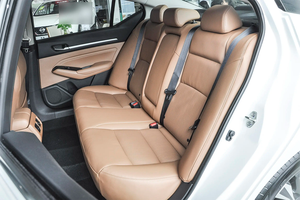 Nissan Altima 2.0L XL-TLS Usata 2022 2023 2024, Lunghezza 4906mm, Affidabile Berlina Media Giapponese Usata - Product Image 4