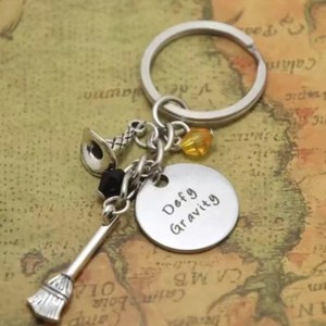 Porte-clés inspiré du musical Wicked, Chapeau de Sorcière Elphaba Glinda, en Alliage, Bijou Bracelet, Cadeau pour - Product Image 3
