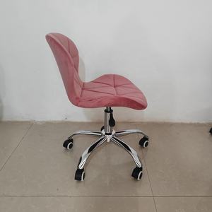 Silla <span class=keywords><strong>de</strong></span> oficina a <span class=keywords><strong>precio</strong></span> barato, muebles para el hogar, giratoria, impresionante Rueda, <span class=keywords><strong>sillas</strong></span> <span class=keywords><strong>de</strong></span> <span class=keywords><strong>escritorio</strong></span>, silla <span class=keywords><strong>de</strong></span> Bar - Product Image 3