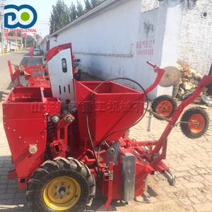Máquina Plantadora de Patatas de 2 Filas de Alta Productividad, Ampliamente Utilizada para Patatas, Taro y Ajo, para Tractor de Arrastre Manual en Granjas - Product Image 3