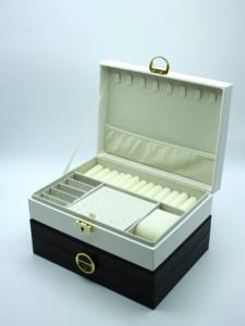 กล่องใส่เครื่องประดับหนัง PU แบบพกพา หรูหรา ทันสมัย ทำมือ พร้อมกุญแจล็อค  สำหรับใส่สร้อยคอ ต่างหู นาฬิกา รูปทรงสี่เหลี่ยมผืนผ้า - Product Image 2