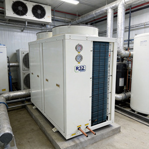 Pompe à chaleur air-eau intégrée tout-en-un avec réservoir de 300 L, R32, pour l'installation en appartement et l'alimentation en eau chaude sanitaire - Product Image 1
