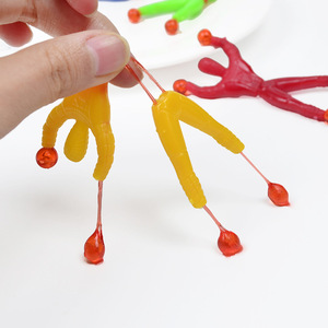 Directo de Fábrica: Juguete de <span class=keywords><strong>Araña</strong></span> Mágica Adhesiva de TPR Suave para Escalar Paredes, Venta al por Mayor para Niños - Product Image 3