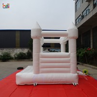 Rumah Loncat Tiup PVC Komersial Desain Kustom Mudah Dipasang untuk Sewa Pesta dan Acara rumah loncat putih