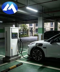 Cargador Rápido para Vehículos Eléctricos YLNXD240K02D de 240kW DC/DC, Doble Conector, ≥97% de Eficiencia, 200-1000V, Estación de Carga Inteligente con Enfriamiento por Aire - Product Image 1