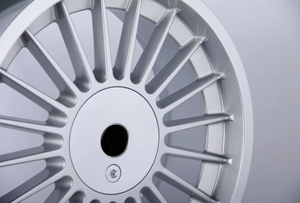 YXQ Jantes en alliage argenté personnalisées de 18 pouces <span class=keywords><strong>Prix</strong></span> spécial 8-100/114.3 5-100/112/120 Roues moulées pour <span class=keywords><strong>BMW</strong></span> <span class=keywords><strong>Alpina</strong></span> Nouvel alliage d'aluminium - Product Image 2