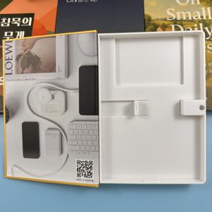 Nouveau type de support de téléphone caché livre de simulation de faux livre pour prévenir la dépendance au téléphone des enfants couverture personnalisable. - Product Image 1