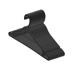 Organisateur de vêtements en plastique fin et antidérapant avec encoches pour hôtels, nettoyers à sec et sacs de rangement – Léger et peu encombrant - Product Image 5