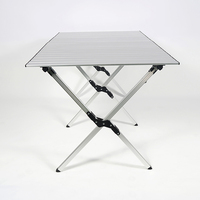 Fabricant en gros table de barbecue portable pliante de haute qualité pour l'extérieur, table d'omelette pliante portable pour le camping en plein air