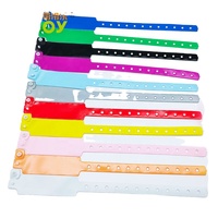 Échantillon Gratuit Bracelet en Vinyle Souple Personnalisé avec Logo Bracelet Tendance Personnalisé Fabricants Chinois Vente en Gros Livraison Gratuite