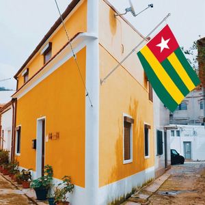 ธงโตโกขนาด 3x5 ฟุต ทำจากโพลีเอสเตอร์ พร้อมห่วงทองเหลืองสองวง ชั้นเดียว สำหรับแขวนตกแต่งภายนอกและภายในอาคาร - Product Image 3