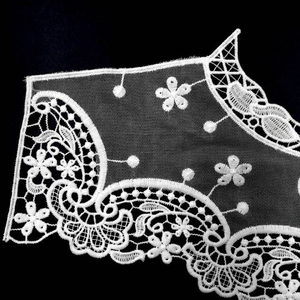 En gros Coloré Floral Brodé Coudre Sur Corsage Amovible Autocollant Décolleté Femmes Lait Soie Maille Faux Col - Product Image 3