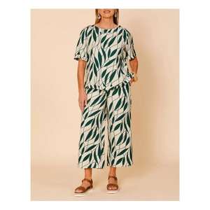 Pantalon droit pour femme, coupe élégante, conçu pour un confort équilibré et un look raffiné, adapté aux situations professionnelles et décontractées - Product Image 1