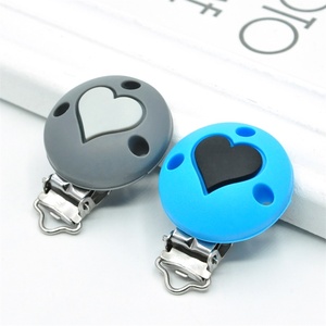 <span class=keywords><strong>Attache</strong></span>-tétine miniature en améthyste à mâcher avec perles et clip - Product Image 5