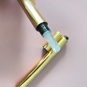 Extrait de Poivre à <span class=keywords><strong>Effet</strong></span> Puissant, Repulpeur de Lèvres Doré Riche et Complet avec Marque Privée - Product Image 2