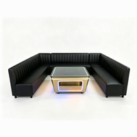 Muebles para Discoteca, Sofá en Forma de U de Cuero PU Negro con Mesa de Centro de Vidrio con LED Dorado para KTV, Bar, Salón, Lugar de Entretenimiento