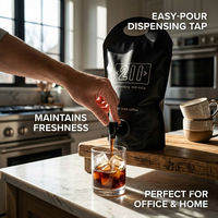 Pochette souple personnalisée noire mate avec valve et poignée découpée pour café infusé à froid, étanche et de qualité alimentaire