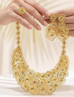 Ensemble de bijoux Z H Jewelry 4 pièces en cuivre plaqué or 24 carats avec zircon, cadeau de mariage et de fiançailles pour femmes : collier, boucles d'oreilles, bague, bracelet