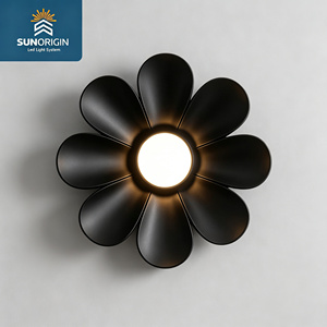 Applique murale LED en aluminium et verre trempé 6W/8W IP65, 360° 2700K Blanc chaud doux, étanche pour jardin et extérieur - Product Image 3