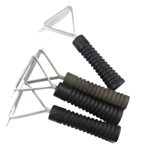 Outil de réparation de pneus, grattoir en acier inoxydable avec poignée en plastique pour le réparation des pneus, l'élimination de la poussière et le nettoyage à usage domestique - Product Image 2