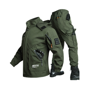 Ensemble coupe-vent à manches courtes doublé polaire et épaissi, vêtements de travail chauds pour l'extérieur, imperméables et résistants à la saleté. - Product Image 3