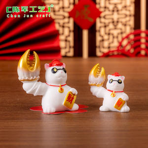 Chunjun อุปกรณ์ตกแต่งโต๊ะในรถยนต์กล่องปริศนาทรงตุ๊กตานำโชคแขนคิรินสีแดง - Product Image 5