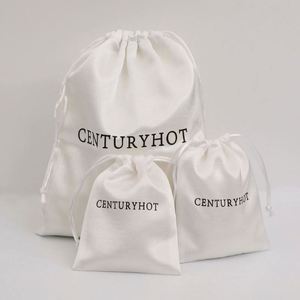 Bolsas de Satén Blanco Perla con Cordón, Personalizadas con Logotipo, para Joyería y Empaque de Regalos, Tamaño Pequeño - Product Image 5