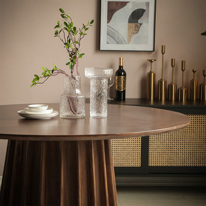 Table ronde <span class=keywords><strong>en</strong></span> <span class=keywords><strong>bois</strong></span> massif simple nordique style maison <span class=keywords><strong>petit</strong></span> restaurant <span class=keywords><strong>en</strong></span> rondins table ronde créative décontractée table basse - Product Image 4