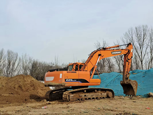Excavadora Doosan DX225LCV usada de alto estándar de Corea Función de funcionamiento superior Gran capacidad Buen estado Doosan Digger Venta - Product Image 3